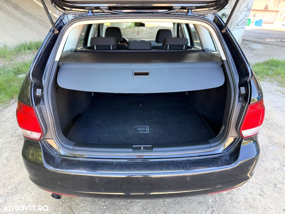 Volkswagen Golf 1.6 TDI DPF BlueMotion Technology MATCH - 12