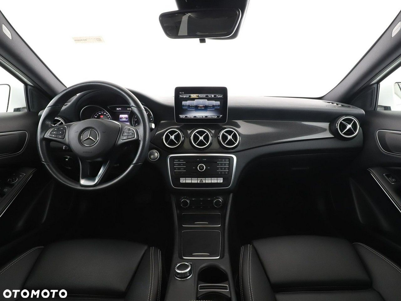 Mercedes-Benz GLA 180 7G-DCT UrbanStyle Edition - 15