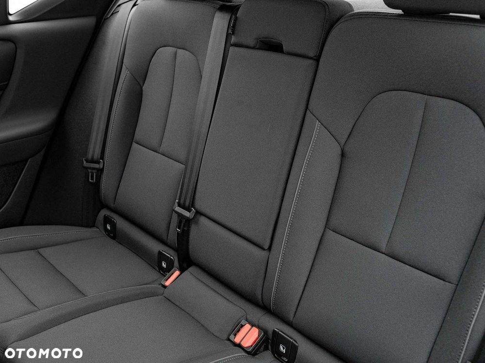 Volvo XC 40 73kWh P6 Recharge Ultimate - 26