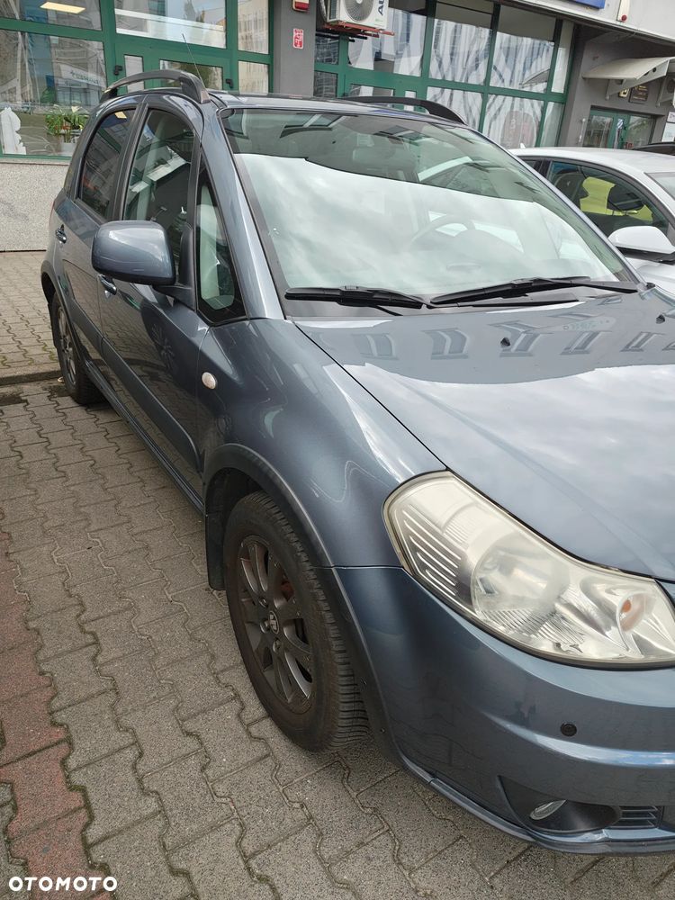 Suzuki SX4 1.6 GLX / Comfort - 11