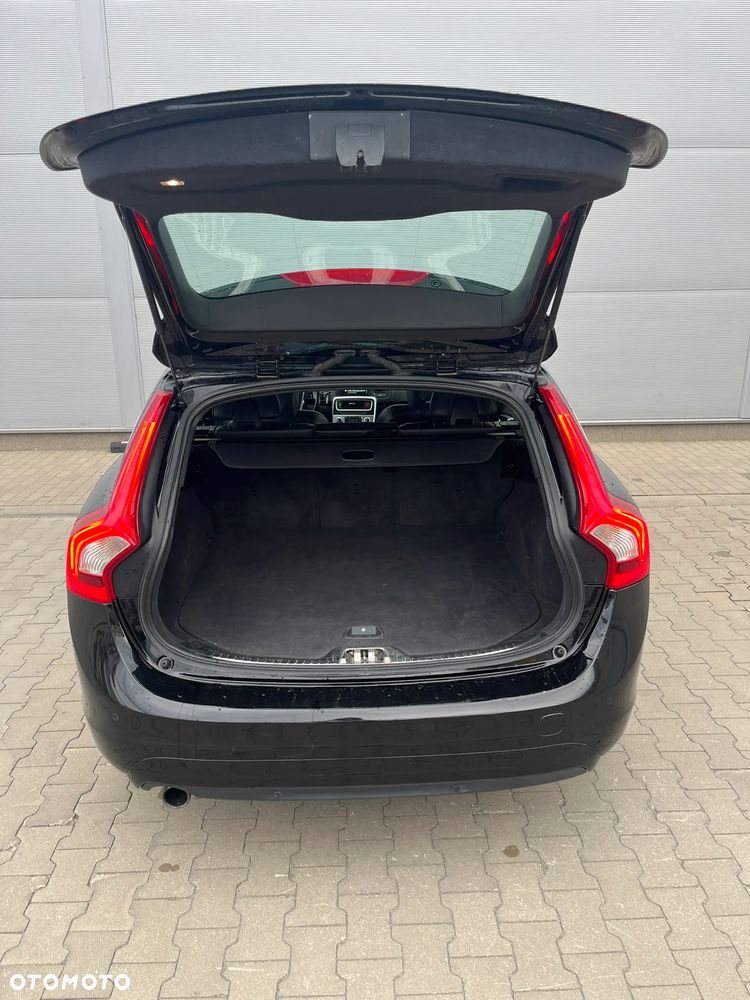 Volvo V60 D3 Drive-E Kinetic - 15