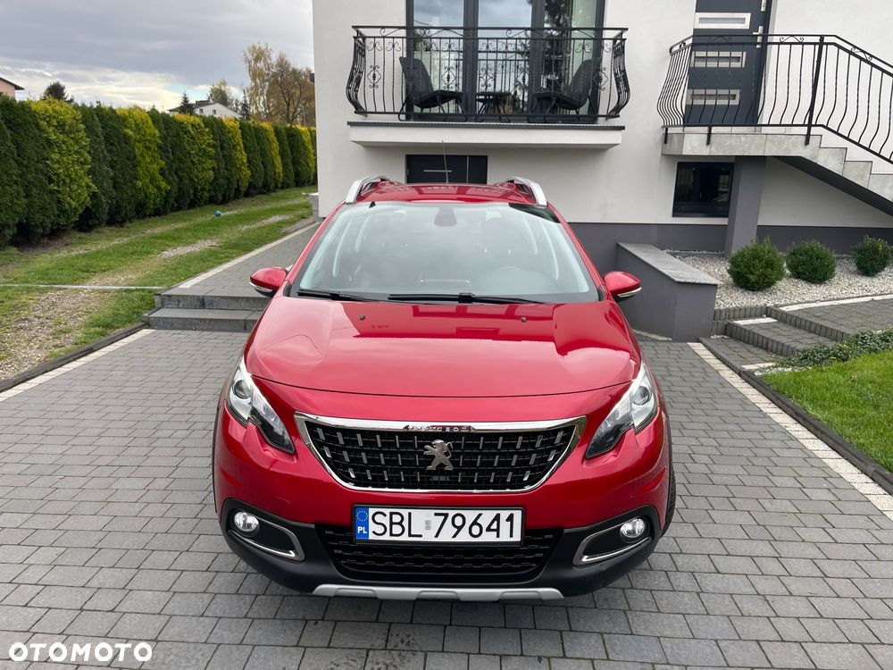 Peugeot 2008 1.2 Pure Tech Allure S&S - 3