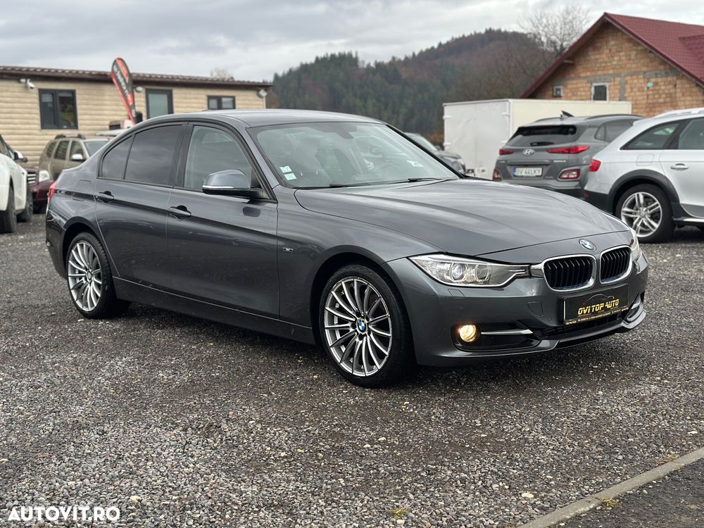 BMW Seria 3 318d Sport Line - 3