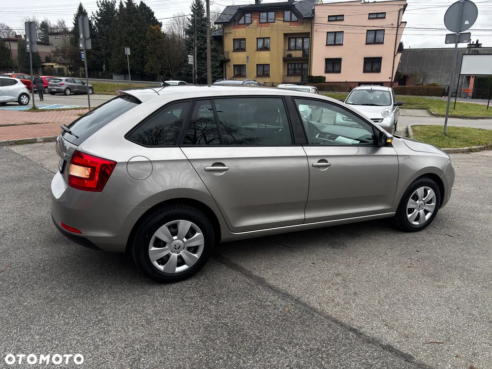 Skoda RAPID 1.4 TSI Ambition DSG - 4