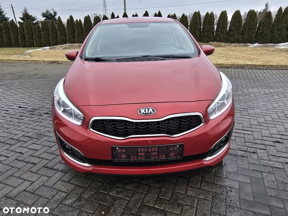 Kia Ceed - 6