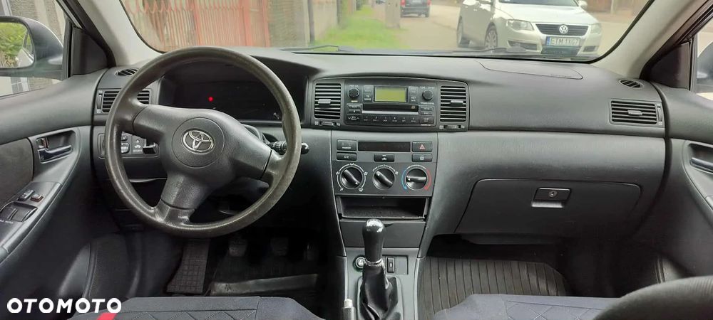 Toyota Corolla 1.4 D-4D Dynamic - 8