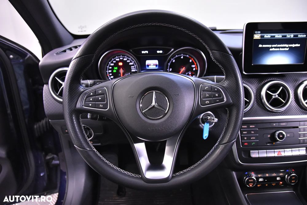 Mercedes-Benz A 200 d 7G-DCT - 16