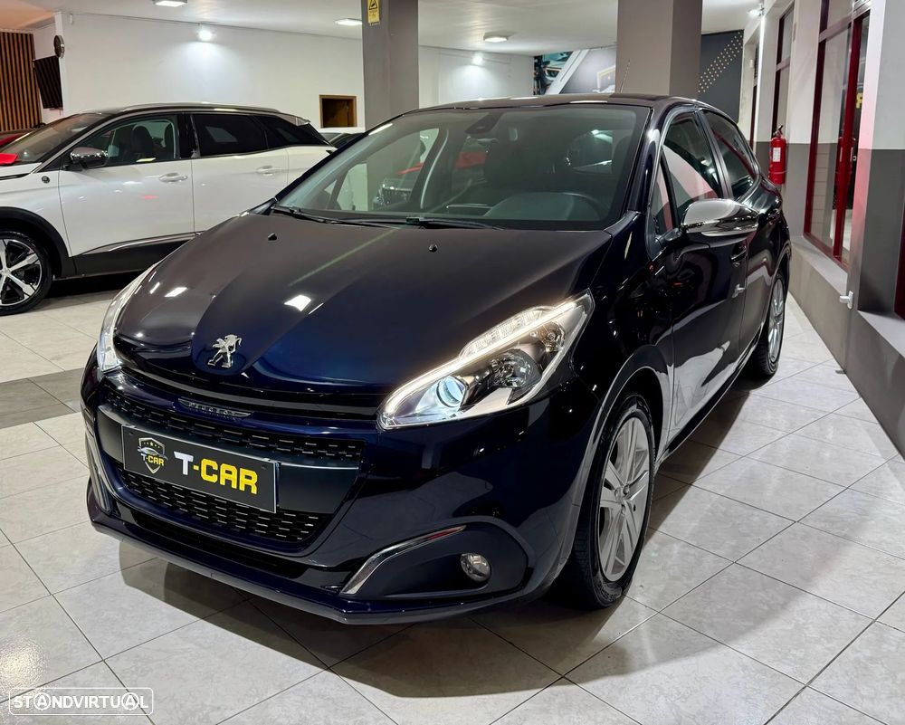 Peugeot 208 1.2 PureTech Signature - 5