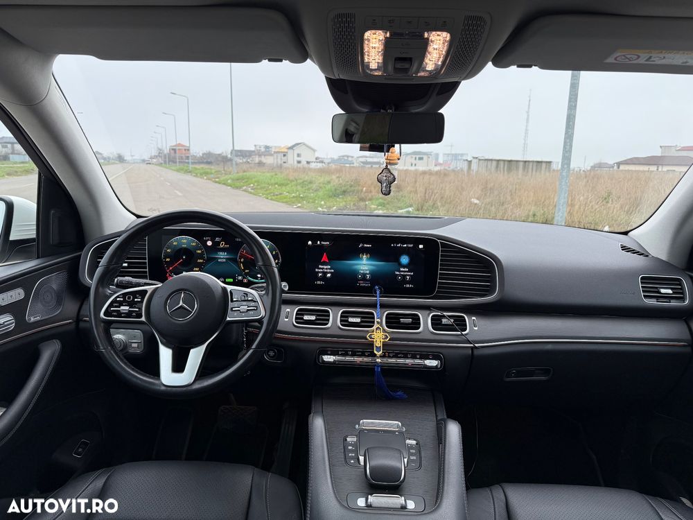 Mercedes-Benz GLE 300 d 4MATIC - 9