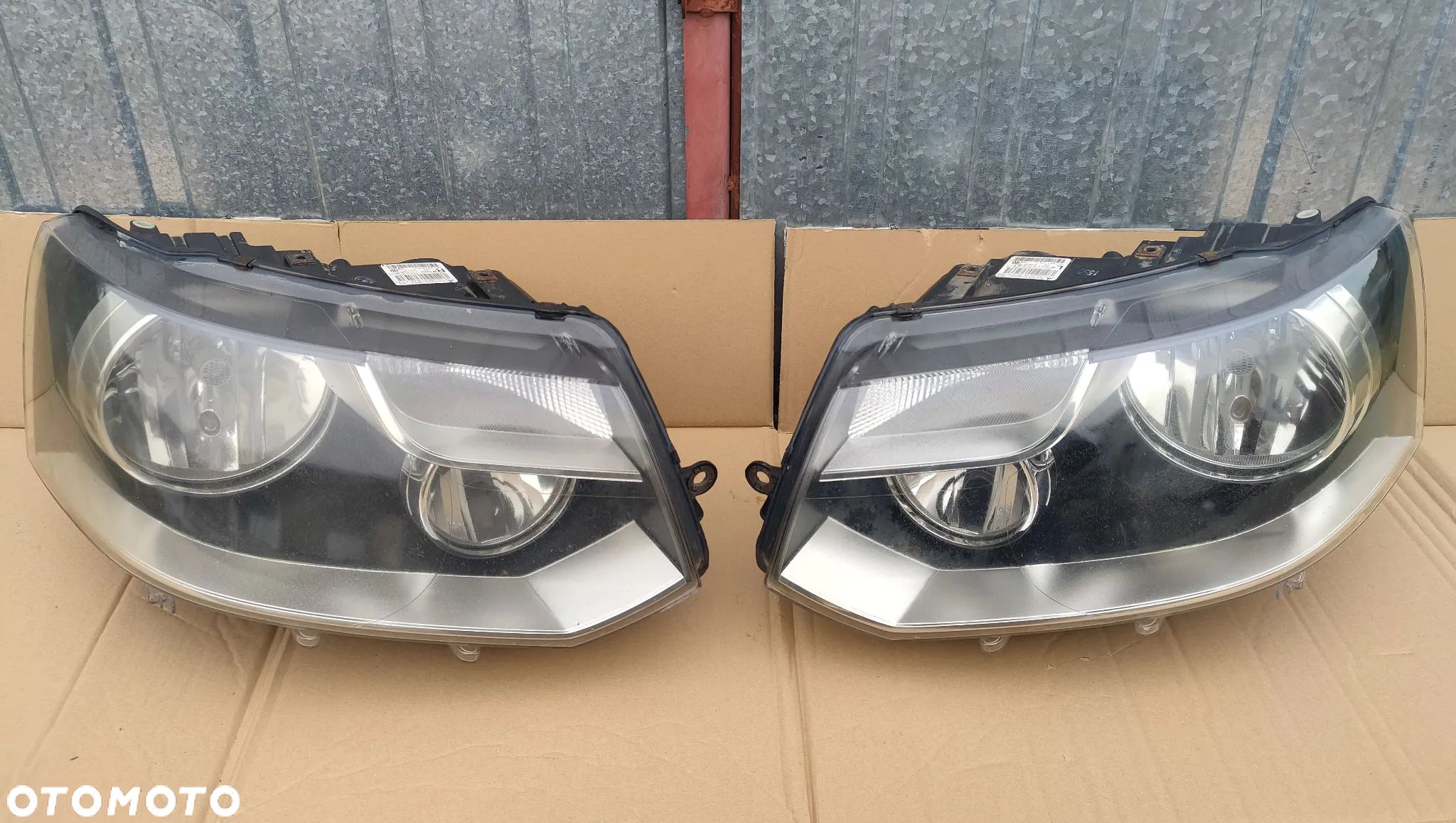 Reflektor lewy Prawy Lampa L+P VW T5 Multivan 2009- Lift - 1