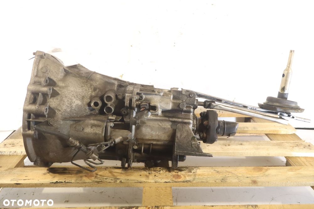 SKRZYNIA BIEGÓW 5 BIEGOWA BMW 1 118I E87 2.0 7533513 - 5