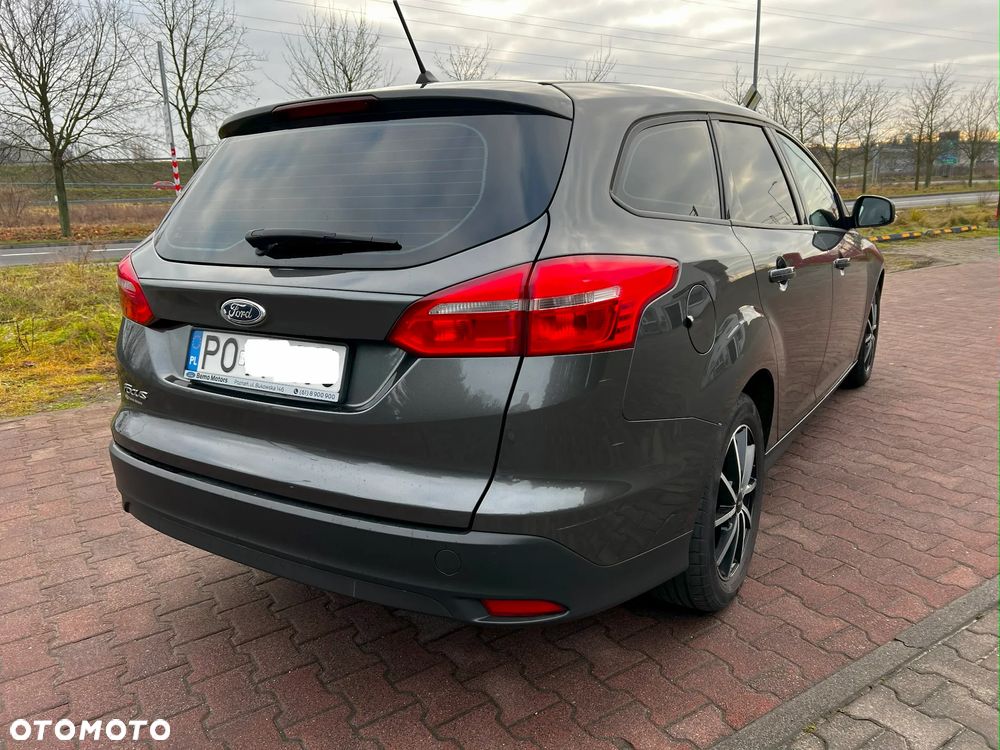 Ford Focus 1.5 TDCi Trend - 11