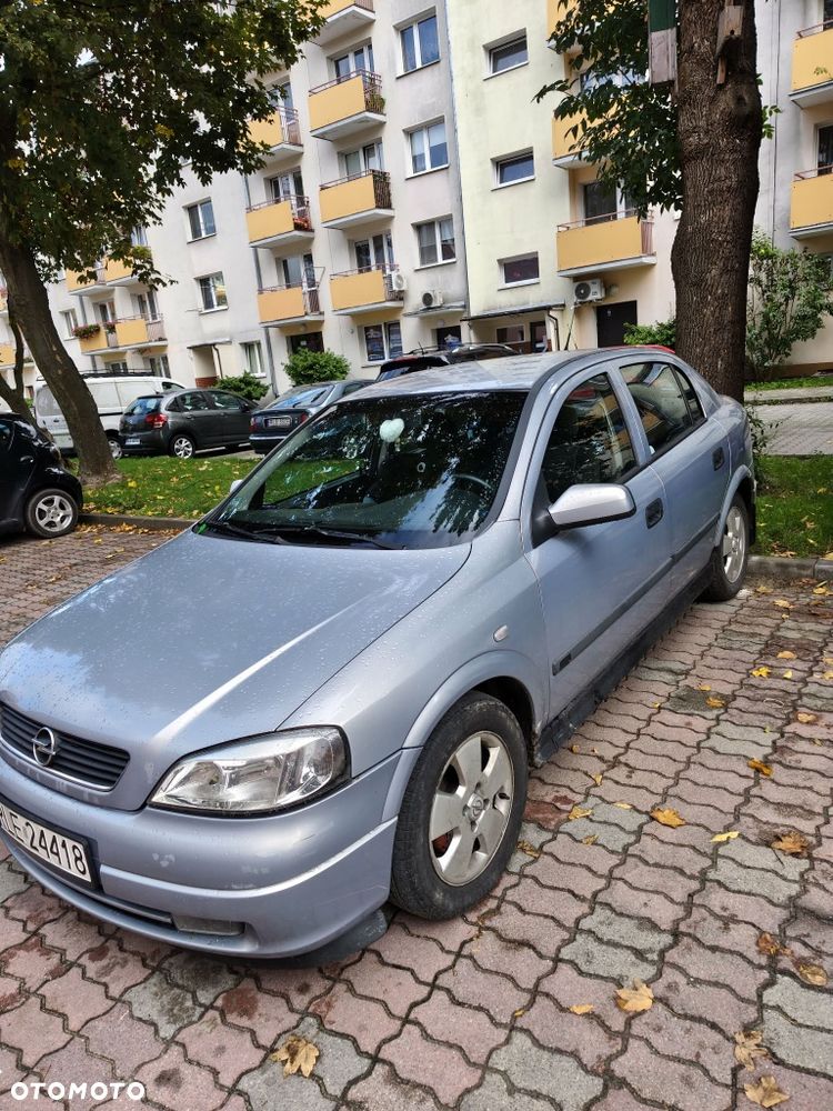 Opel Astra - 3