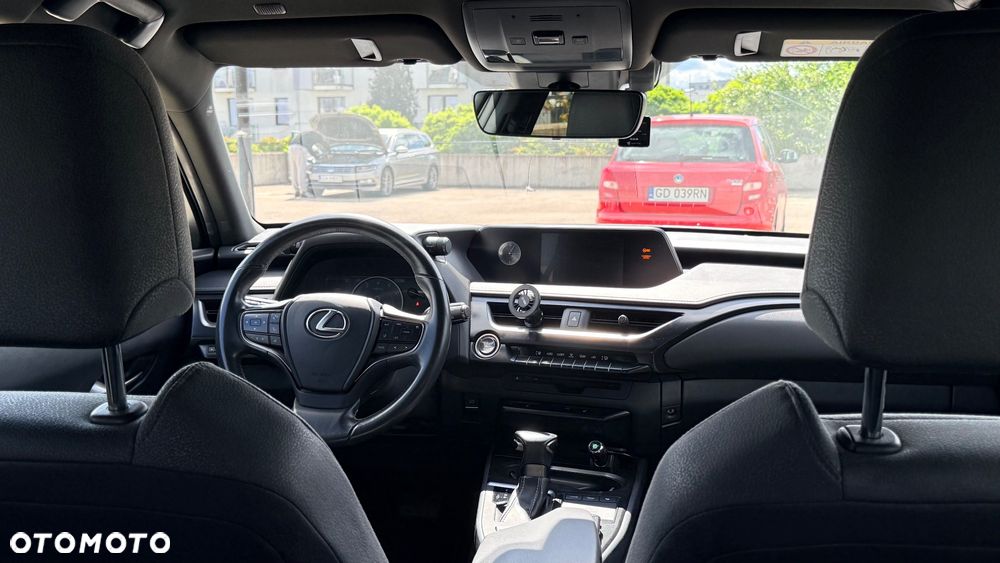 Lexus UX - 20