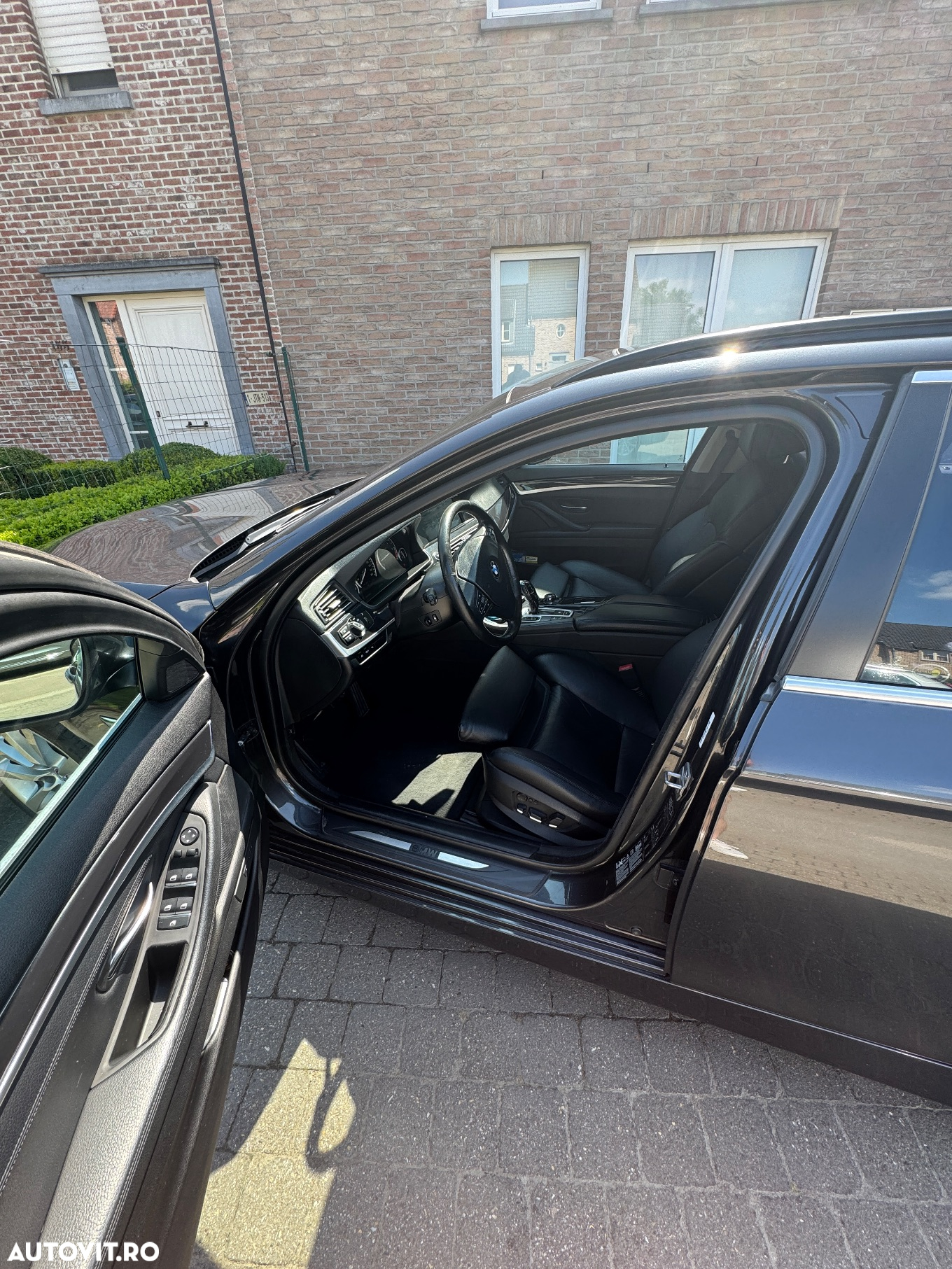 BMW Seria 5 530d xDrive - 15