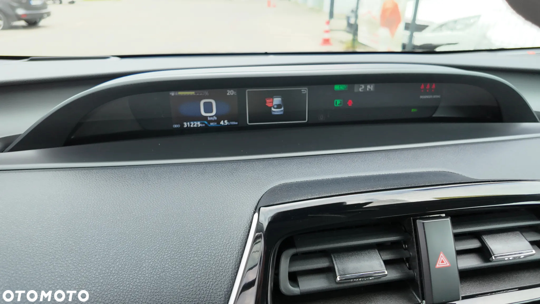 Toyota Prius 1.8 Hybrid Prestige - 23