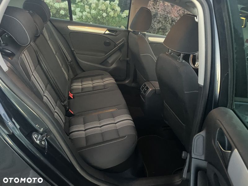 Volkswagen Golf 1.2 TSI MATCH - 23