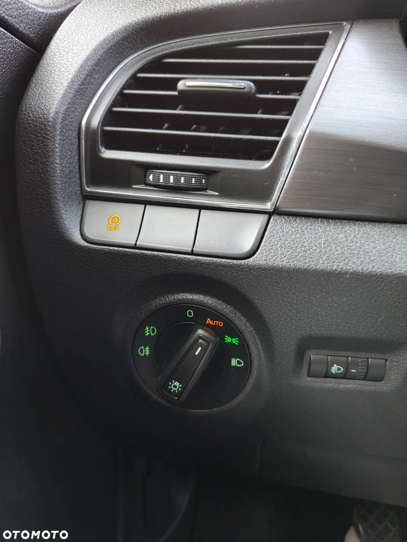 Skoda Fabia 1.0 Clever - 32