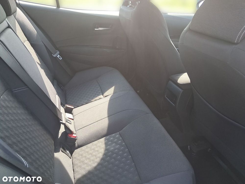 Toyota Corolla - 15