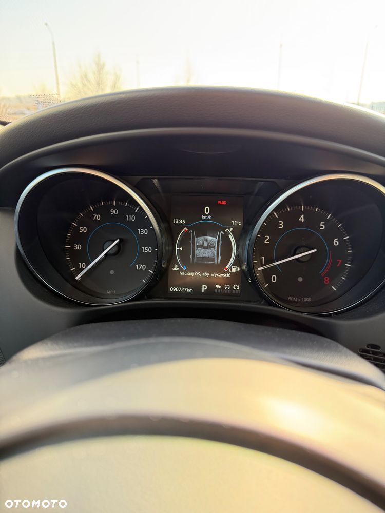Jaguar XE 2.0 T Prestige - 7