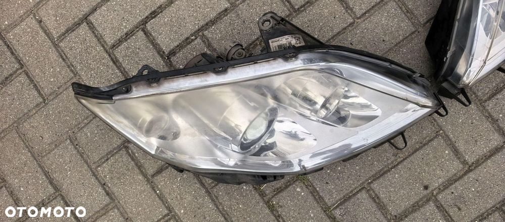 LAMPA LEWA PRAWA KPL. REFLEKTOR PRZÓD LEWY PRAWY RENAULT LAGUNA III 3 XENON - 3