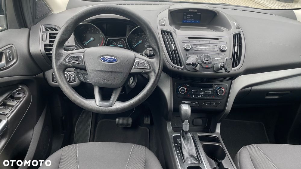 Ford Kuga - 9