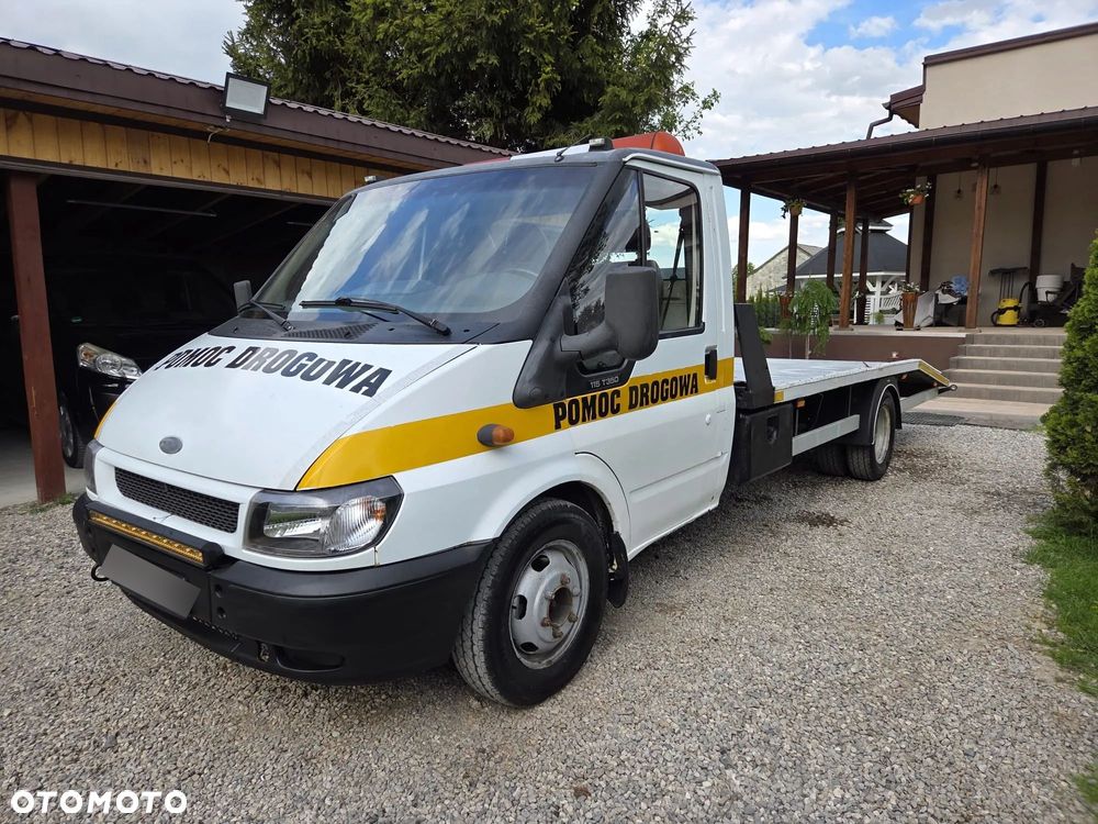 Ford Transit - 1