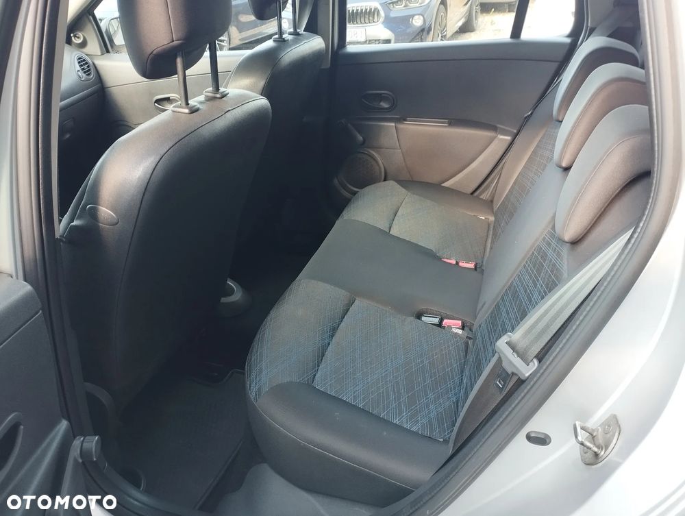 Renault Clio 1.2 TCE Authentique - 15