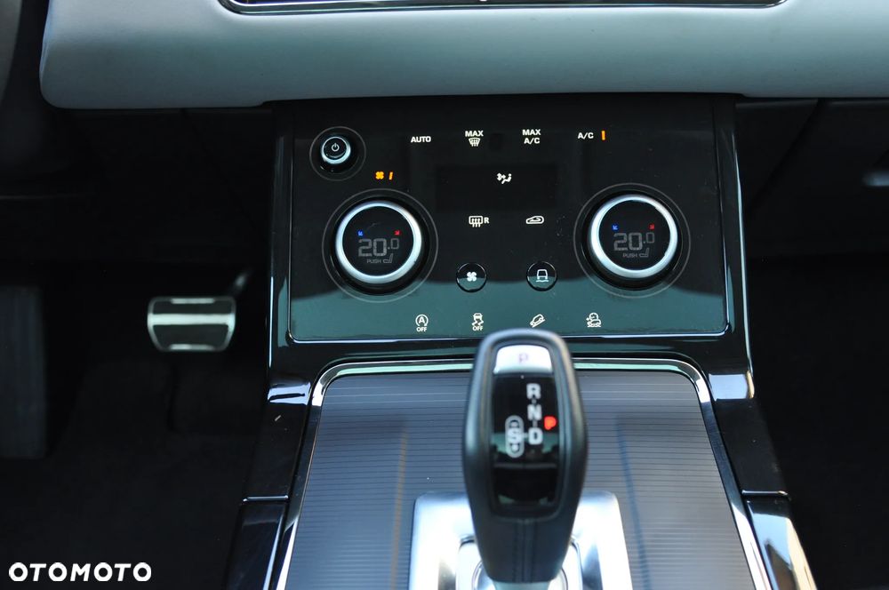 Land Rover Range Rover Evoque P200 R-Dynamic SE - 20