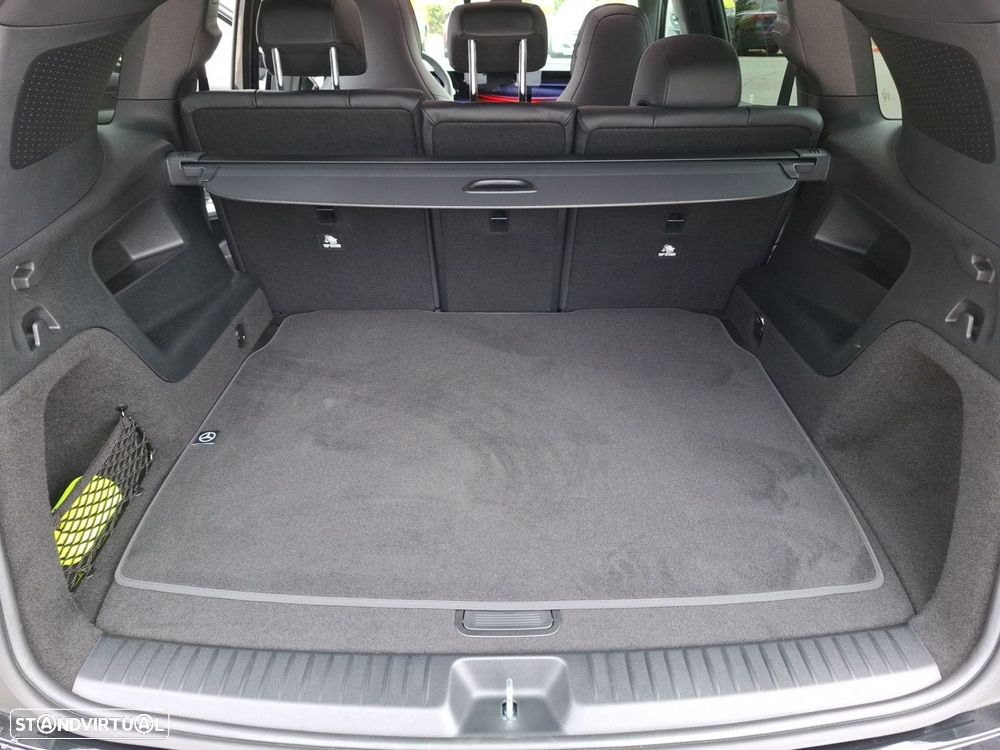 Mercedes-Benz GLB 250+ - 27