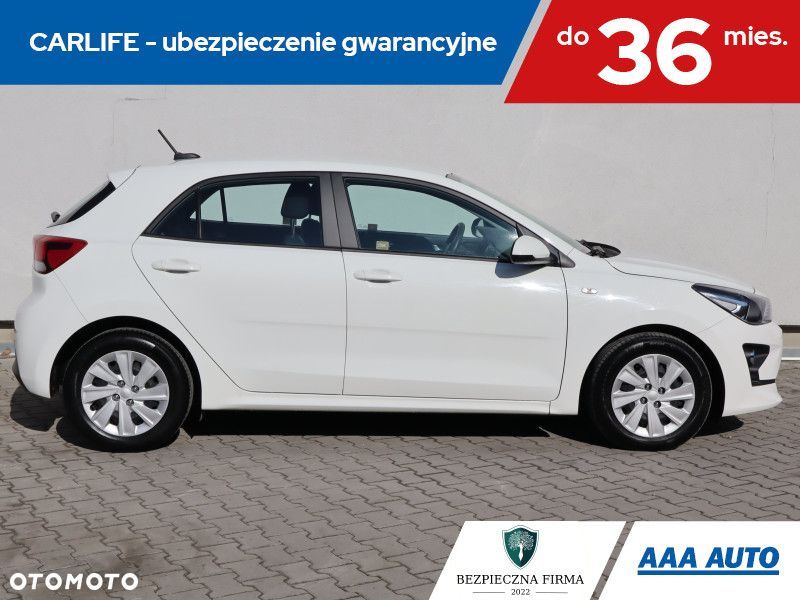 Kia Rio - 7