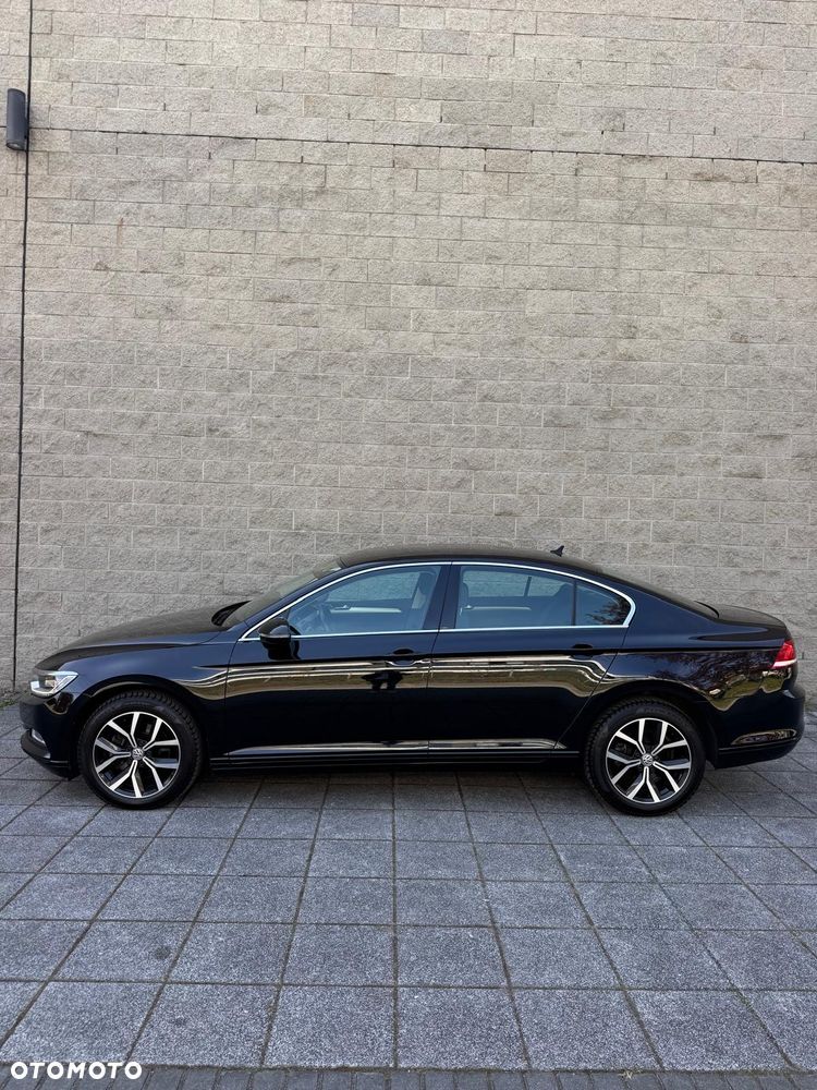 Volkswagen Passat 2.0 TDI SCR Comfortline DSG - 11