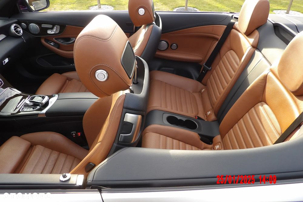 Mercedes-Benz Klasa C 300 Cabrio 9G-TRONIC AMG Line - 19