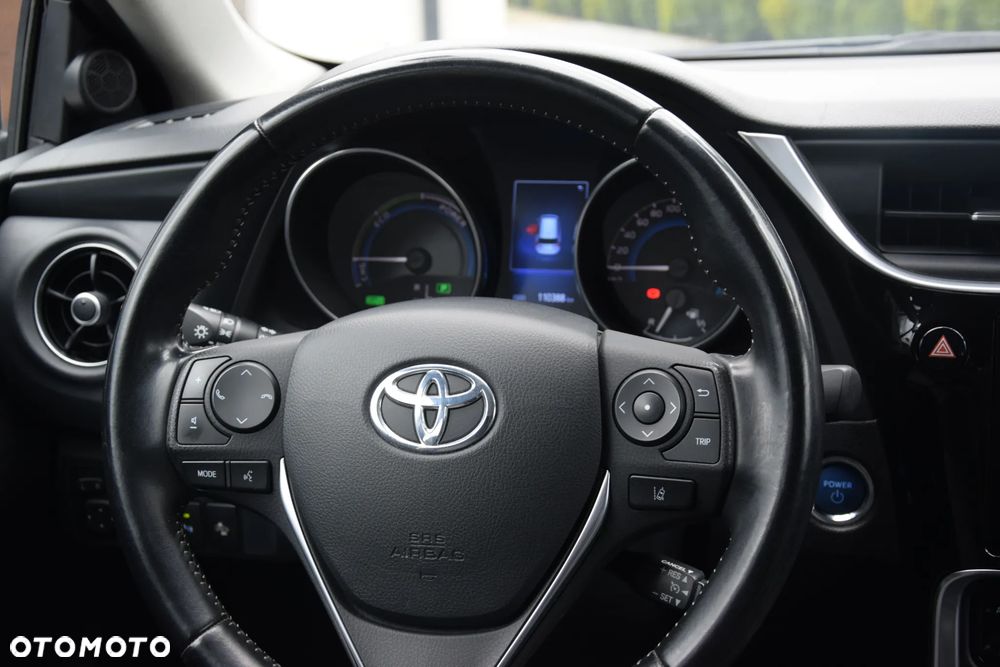 Toyota Auris - 14