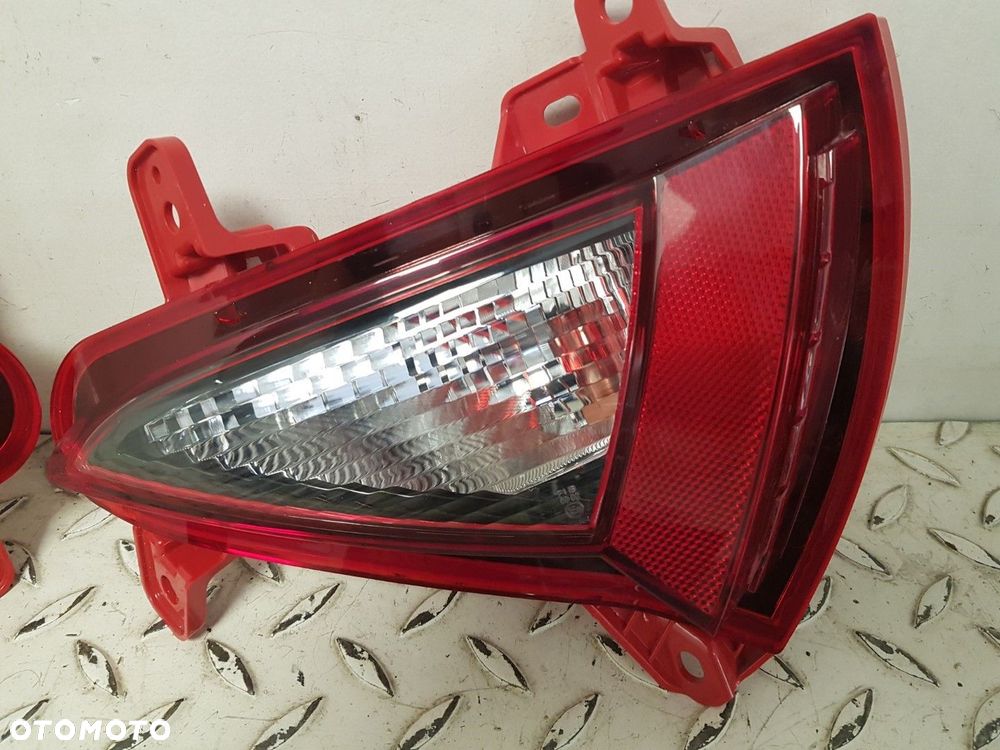 ORYGINALNY KOMPLET LAMPA PRZECIWMGIELNA TYLNA LEWA + PRAWA KIA SPORTAGE V 5 NQ5e 21-25 92405-R2000 - 4