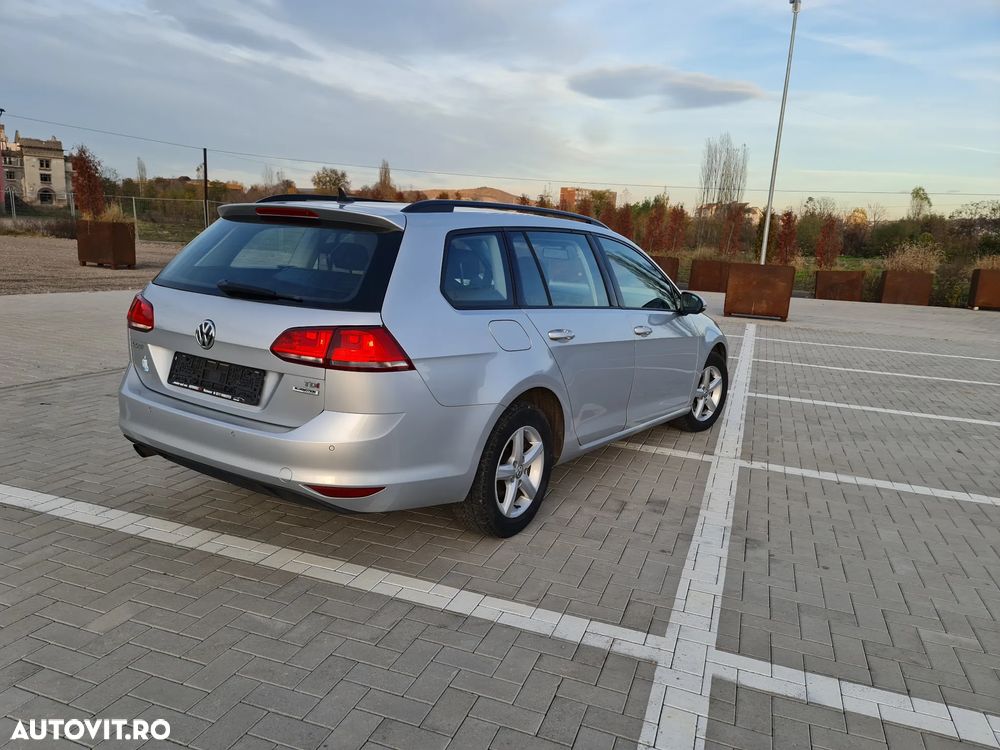 Volkswagen Golf 1.6 TDI BlueMotion Technology Lounge - 2