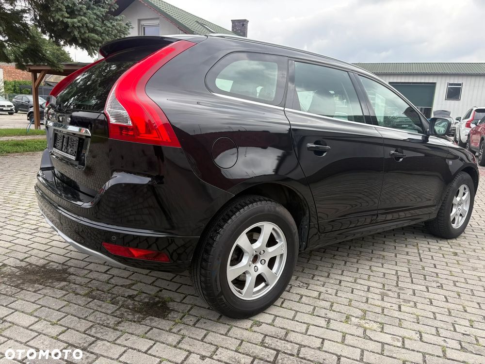 Volvo XC 60 D3 Drive-E Ocean Race - 7