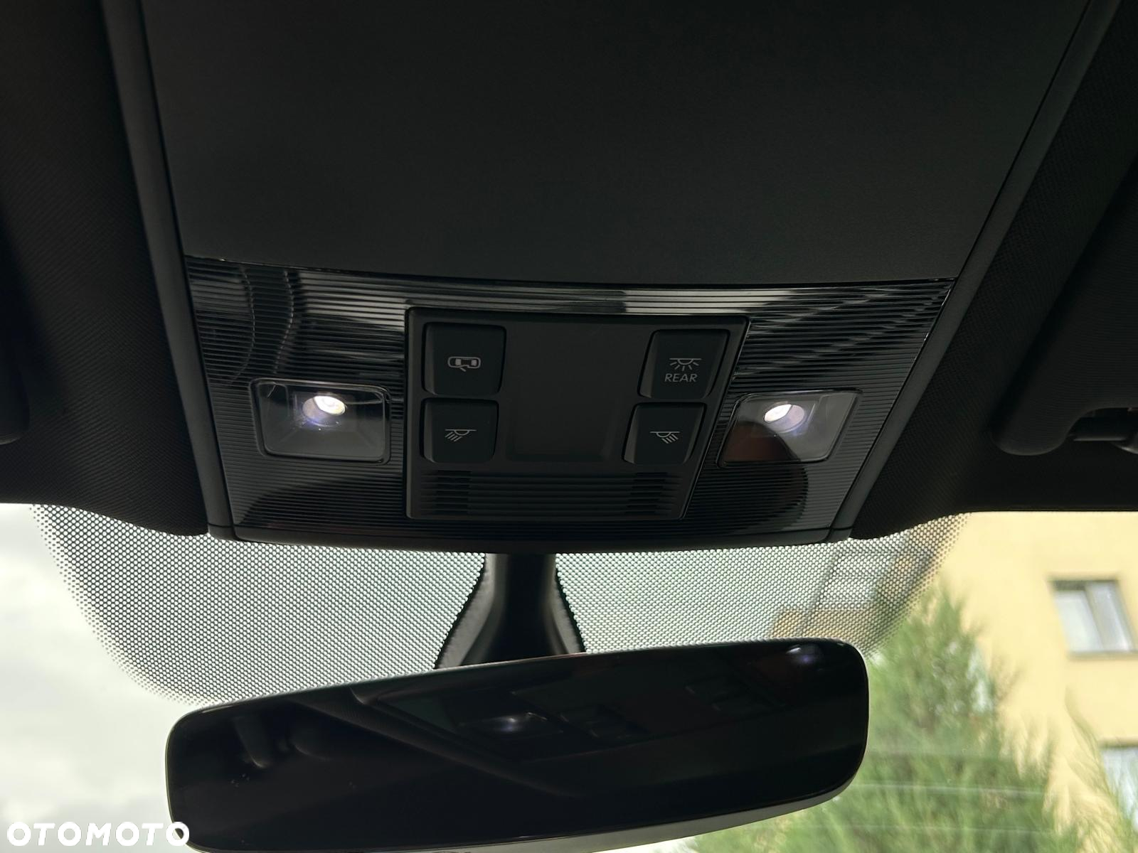 Volkswagen Passat Variant 1.8 TSI (BlueMotion Technology) DSG Highline - 28
