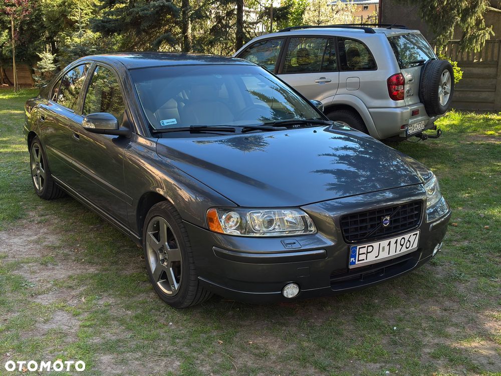 Volvo S60 2.4D5 Diament - 3