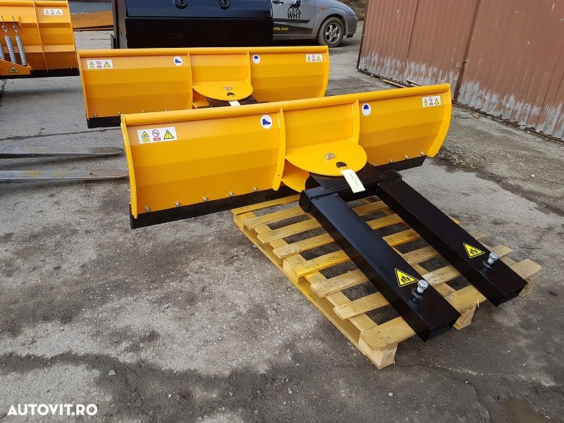 Caterpillar - 3