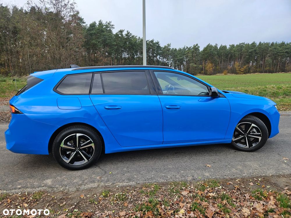 Opel Astra 1.2 Turbo Business Elegance - 9