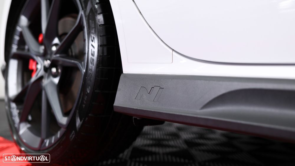 Hyundai i30 N 2.0 T-GDi Pack Performance 8DCT - 23