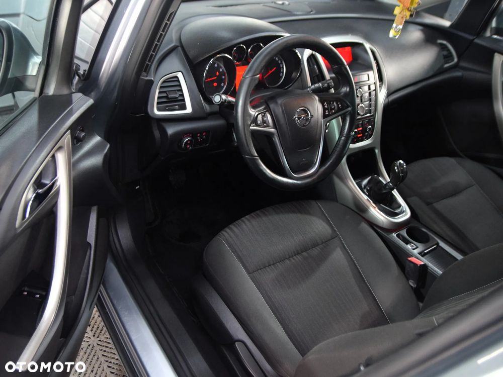 Opel Astra 1.4 Turbo - 16