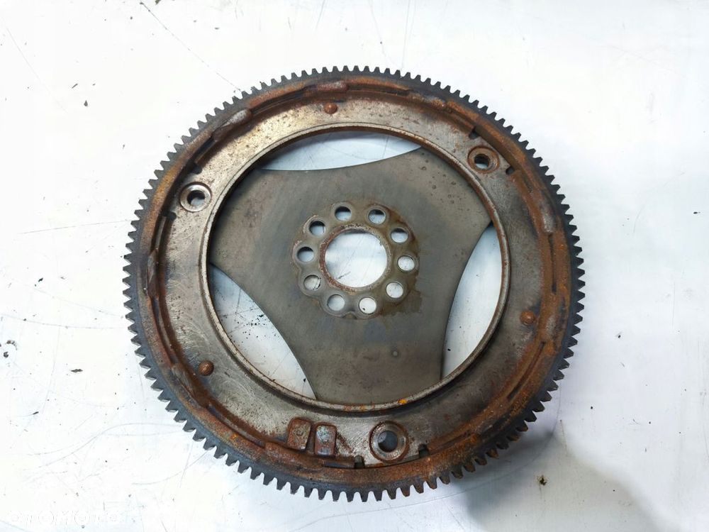 KOŁO ZAMACHOWE ZĘBATE AUDI A4 B7 A6 C6 3.2 FSI 06E105323B - 3