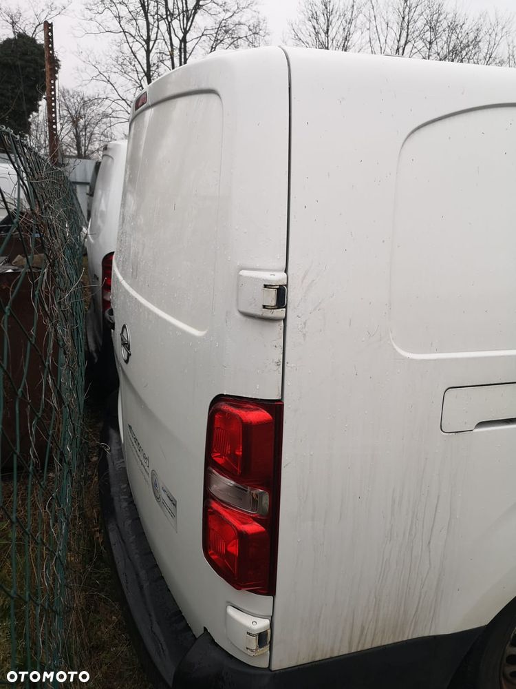 Opel Vivaro - 8