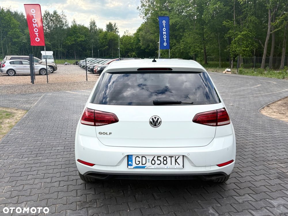 Volkswagen Golf 1.0 TSI Comfortline - 17