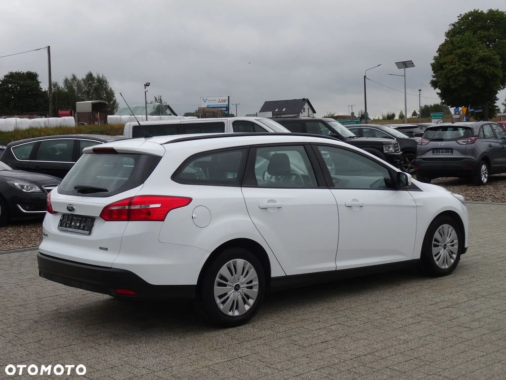 Ford Focus 1.0 EcoBoost 99g Edition Start - 11
