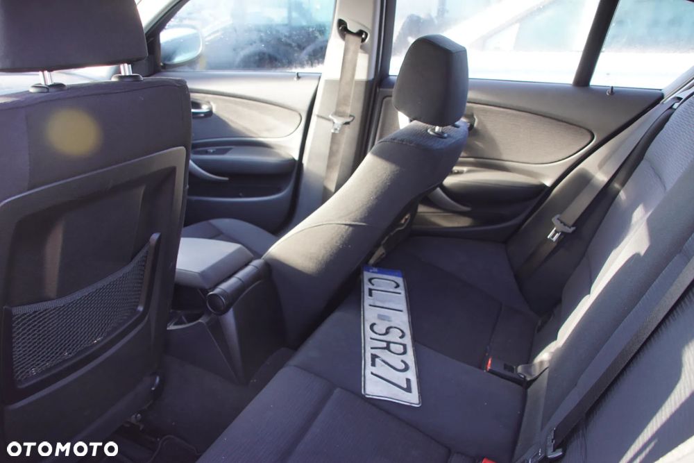Auto na części - BMW E87 116D Lift 2.0 D 116 KM N47D20 GS6-17DG A52 2010R Silnik Skrzynia Drzwi Błotnik Zderzak Klapa Lampa Klamka Szyba Lusterko Deska Kokpit Sterownik Moduł Czujnik Licznik Panel Kierownica - 15