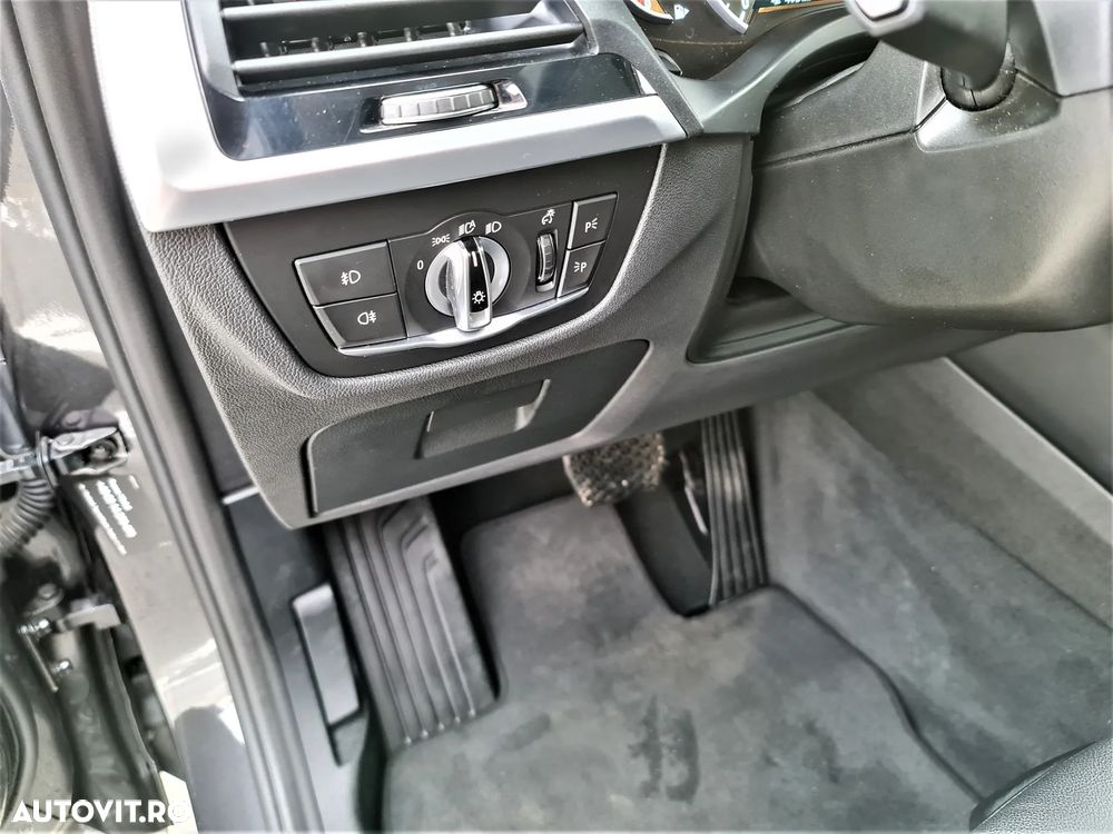 BMW X3 xDrive20d AT MHEV - 32