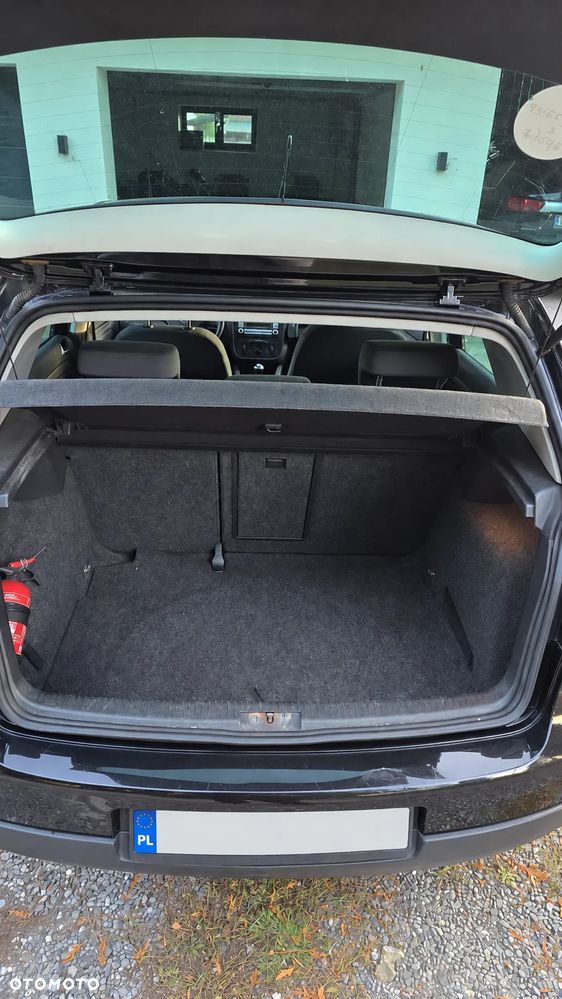 Volkswagen Golf - 12
